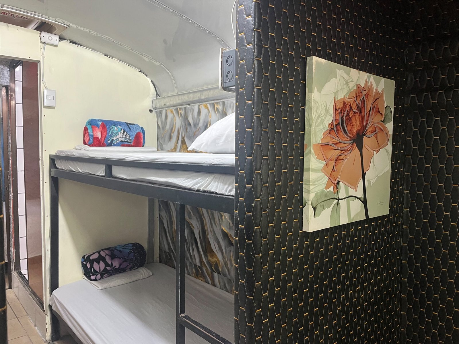 Camper Bus Punta Uva interior